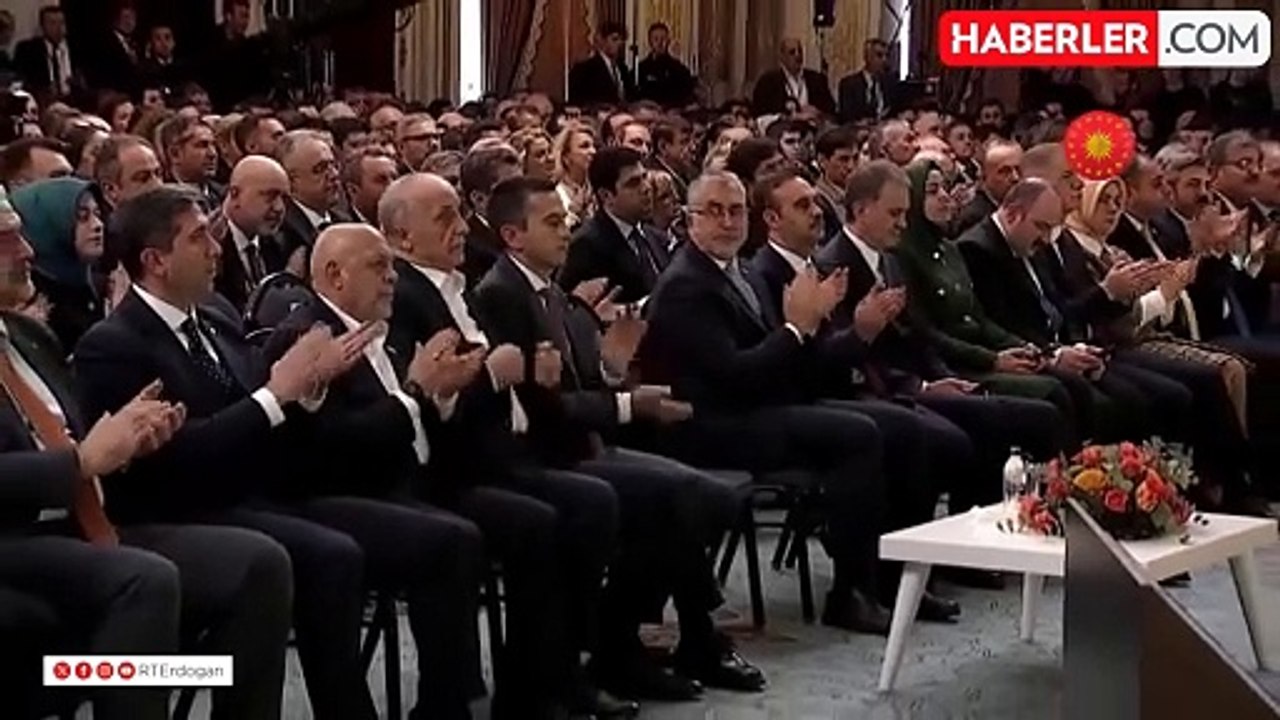 Cumhurbaşkanı Erdoğan'dan asgari ücret mesajı: Sözümüzü yerine getirdik