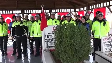 ŞEHİT POLİS MEMURU FETHİ SEKİN, MEZARI BAŞINDA ANILDI