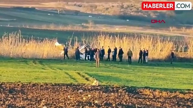 Bursa'da Eğitim Uçağı Tarlaya Zorunlu İniş Yaptı