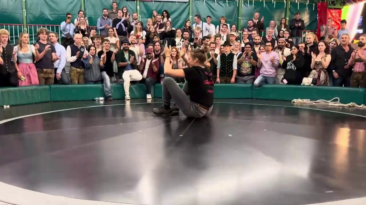 Best Girl Performance - Devil's Wheel 2023 [Teufelsrad] Oktoberfest Germany | Ep.-11