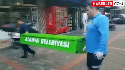 Yalnız yaşayan İngiliz turist evinde ölü bulundu
