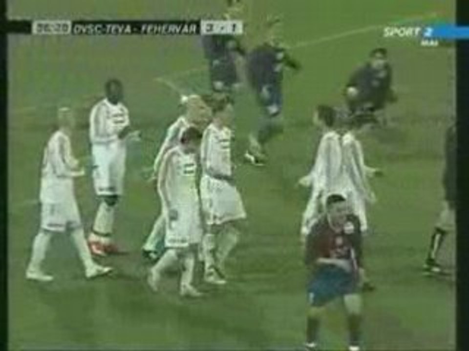 régis-but-contre-camp