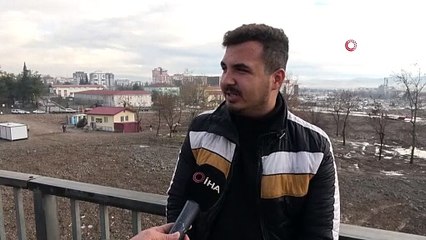 Depremde kaybolan polisi arıyor  