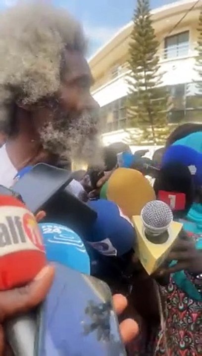 Présidentielle 2024 : Contrôle du dossier de  parrainages du candidat Ousmane Sonko par la commission de contrôle des dossiers .