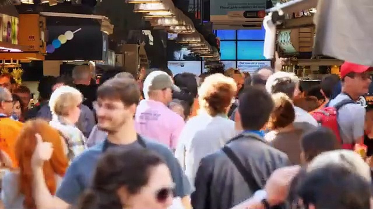 Girl Feeds Homeless Man Every Day, Not Knowing Who He Really Is