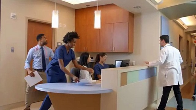 Old Man Tells Nurse His Final Wish, Her Face Turns Pale After He Says This