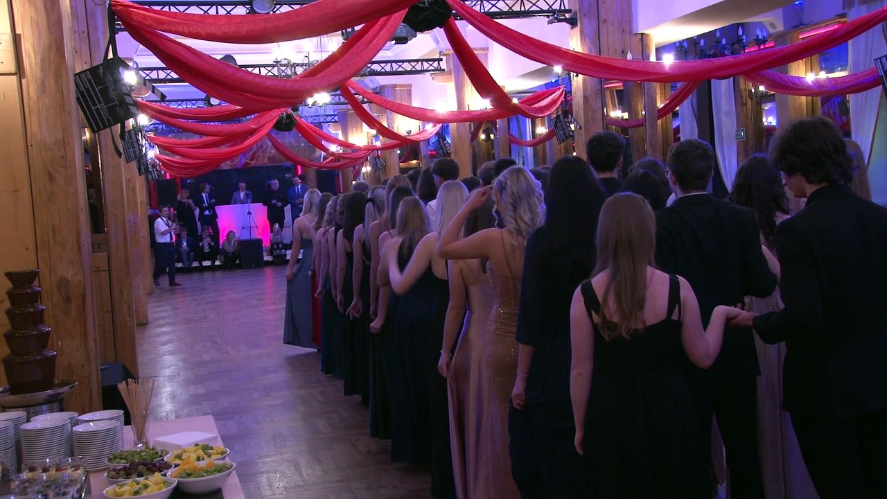 Dziennik Zachodni / Studniówka V LO Broniewskie...