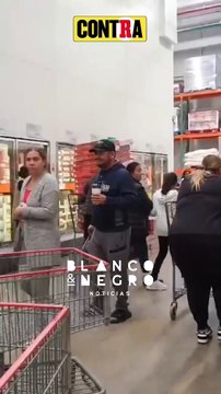 Clientes de Costco le quitan sus roscas de Reyes a revendedora en Tijuana
