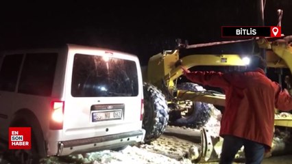 Bitlis’te kar ve tipi nedeniyle yolda kalanlar kurtarıldı