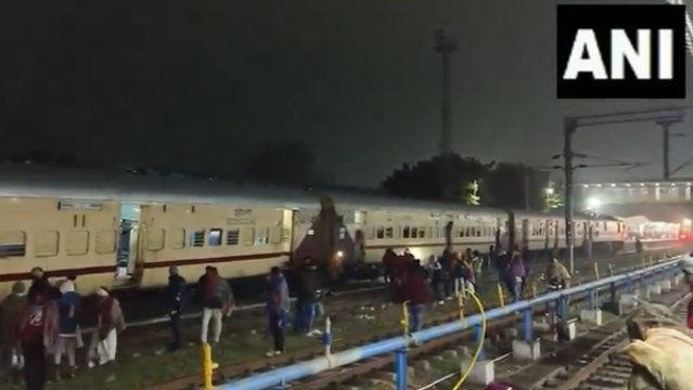 Train derail: कोटा जंक्शन के पास बड़ा रेल हादसा टला, पैसेंजर ट्रेन पटरी से उतरी, ट्रैक पर आवगमन ठप