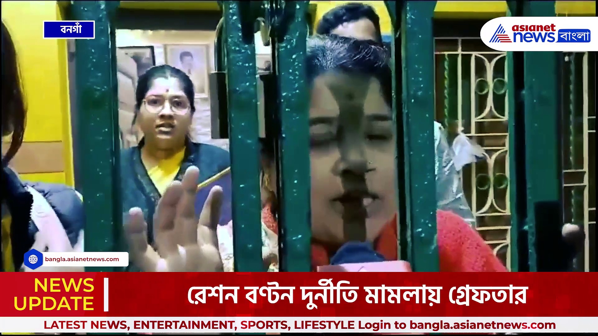 'জ্যোতিপ্রিয় মল্লিকের জন্যই আমার স্বামীকে গ্রেফতার করেছে' রাগে ফেটে পড়লেন শঙ্কর আঢ্যর স্ত্রী