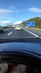 video-a28-Percorreu mais de 60km com a traseira desfeita e tornou-se viral nas redes sociais