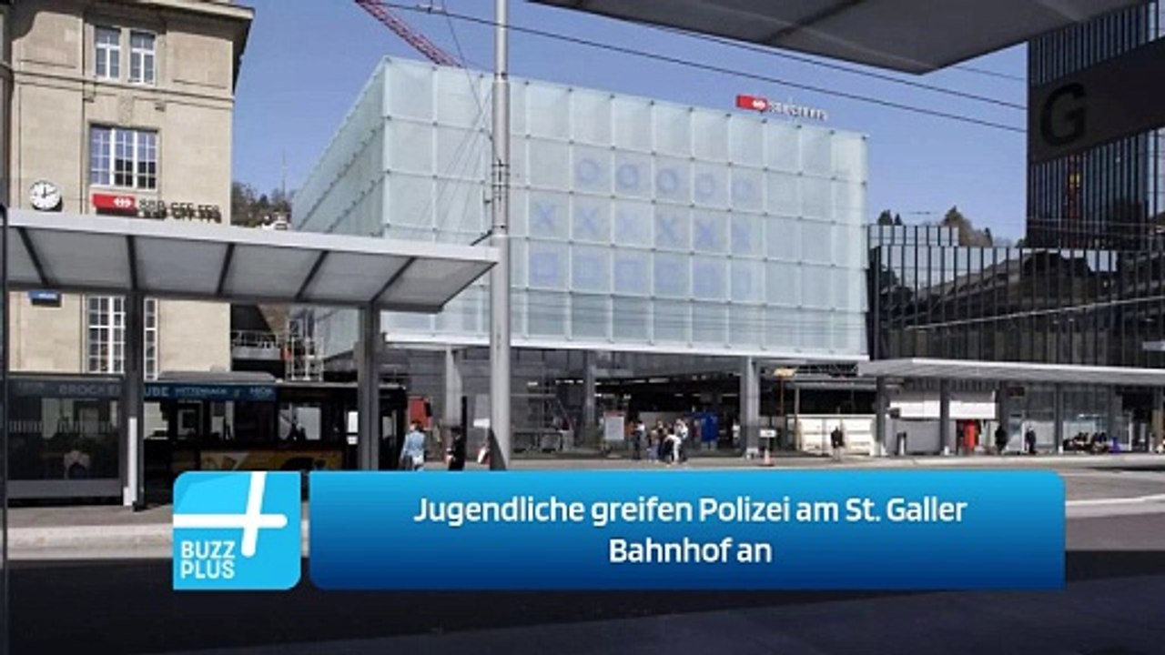 Jugendliche greifen Polizei am St. Galler Bahnhof an