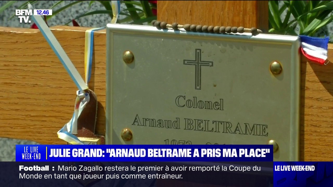 Six ans après l'attaque terroriste de Trèbes, Julie Grand, l'hôtesse de caisse sauvée par Arnaud Beltrame, témoigne