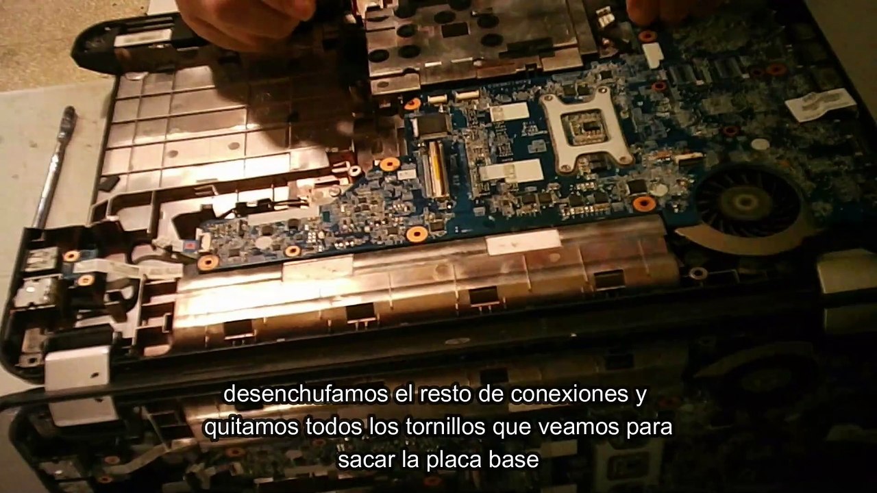 como cambiar la pasta termica a un portatil HP pavilion