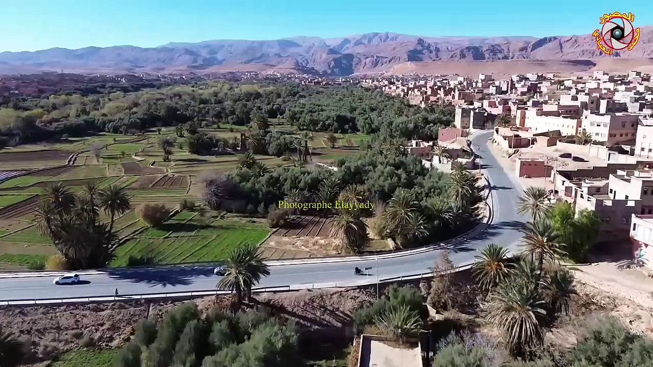 بالتصوير الجوي فصل الخريف بواحة تودغى