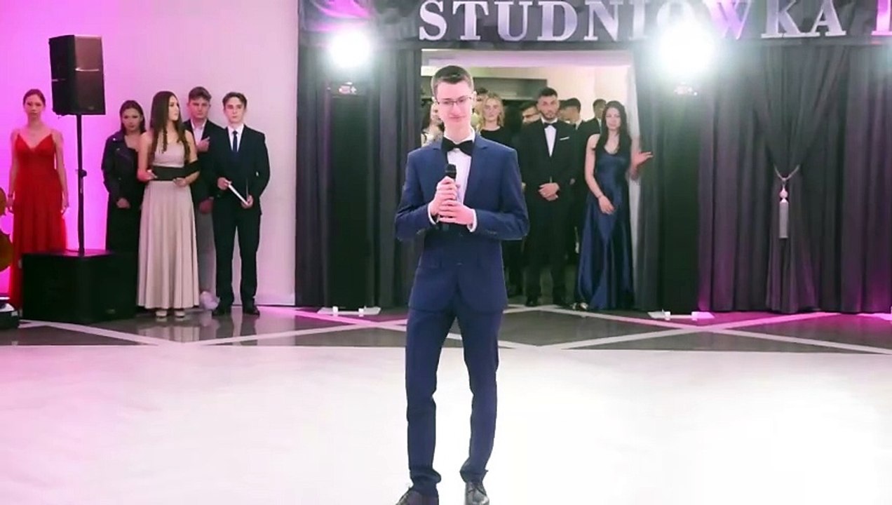 Studniówka III LO w Ostrołęce