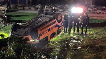 Polis aracı takla attı: 1'i ağır 3 yaralı