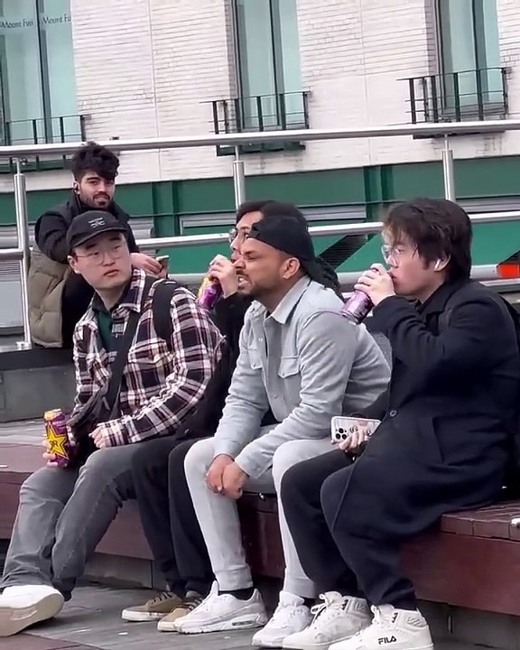 Sitting between these strangers #funny #comedy
