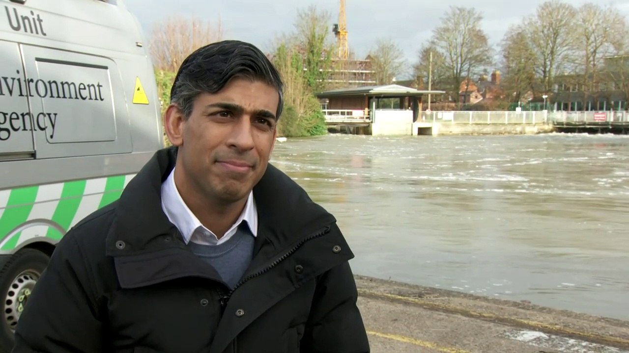 Rishi Sunak visits flooded communities in Oxfordshire