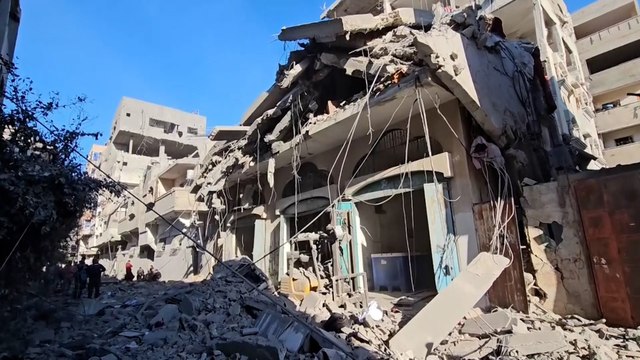 60 شهيدا في قصف إسرائيلي استهدف منزلا بمنطقة الفالوجة شمالي غزة