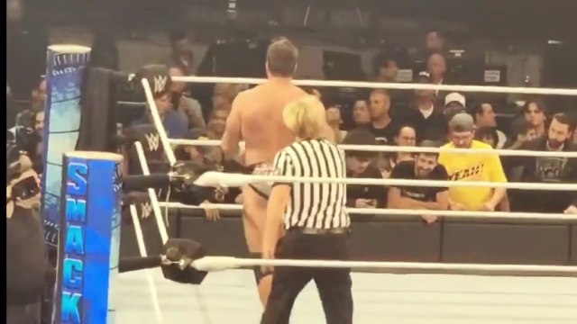 Roman Reigns Destroys LA Knight and Celebrates OFF AIR after WWE Smackdown 10/13/2023!!