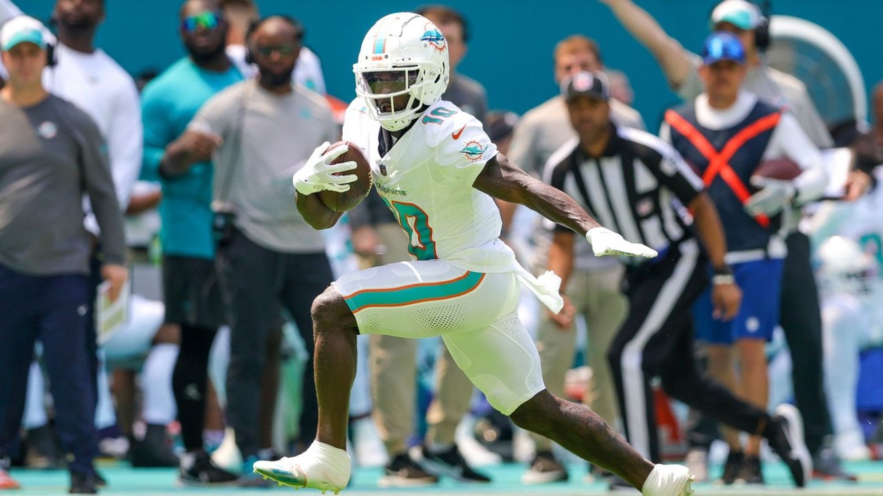 Tyreek Hill: Injury Concerns for AFC East Clash Vs. Bills