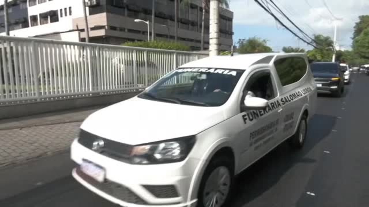 Brésil - Le cercueil de Zagallo est arrivé au siège de la CBF à Rio de Janeiro