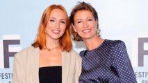 GALA VIDEO - Alexandra Lamy et sa fille Chloé Jouannet tentent le “Dry January” : leur vidéo est hilarante