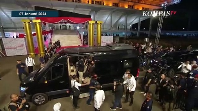 Detik-Detik Anies-Muhaimin Tiba hingga Lambaikan Tangan Jelang Debat Capres di Istora