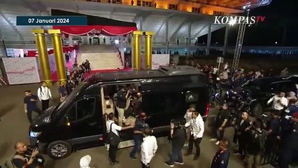 Detik-Detik Anies-Muhaimin Tiba hingga Lambaikan Tangan Jelang Debat Capres di Istora