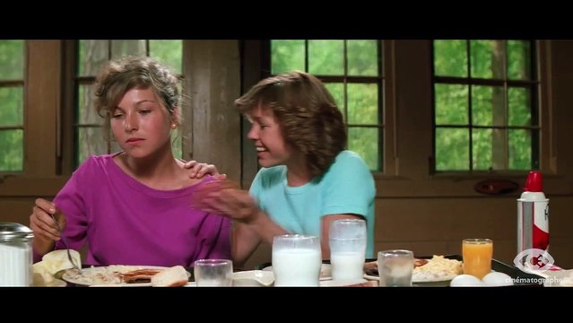 Les petites chéries Bande-annonce (EN)