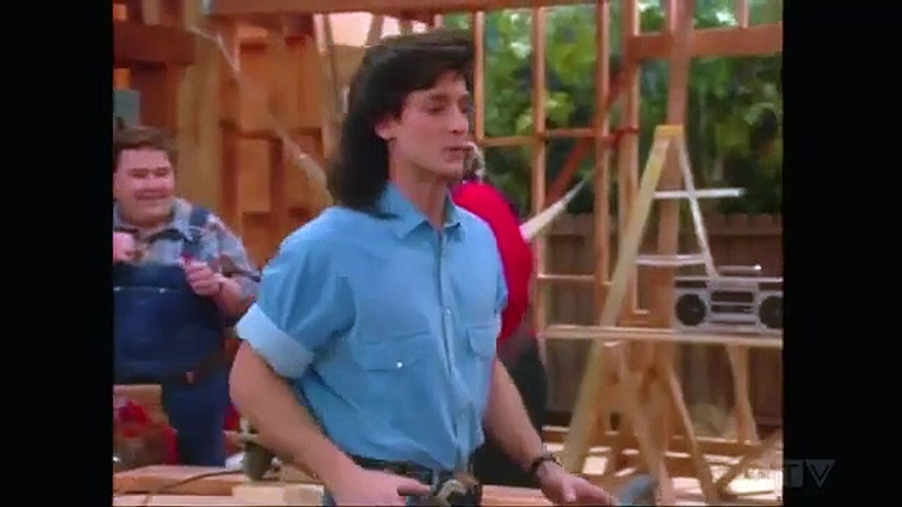 Vinnie & Bobby S01E04 Vinnie Gets Sued