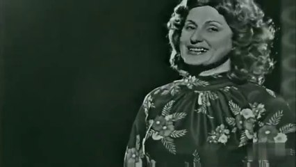 ZERA TE ARTE TE MIKROFONIT - ANITA TAKE "VAJZA ME TRENDAFIL"