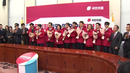 與 '영입 인재' 6명 발표...전직 장·차관 등 포함 / YTN