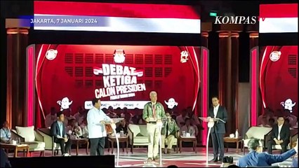 Aksi Ganjar Mundur Persilakan Prabowo Debat dengan Anies