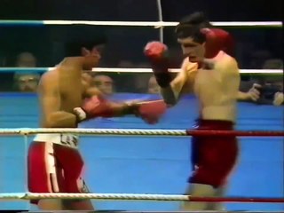 Barry Mcguigan Vs Juan Laporte - boxing - featherweights