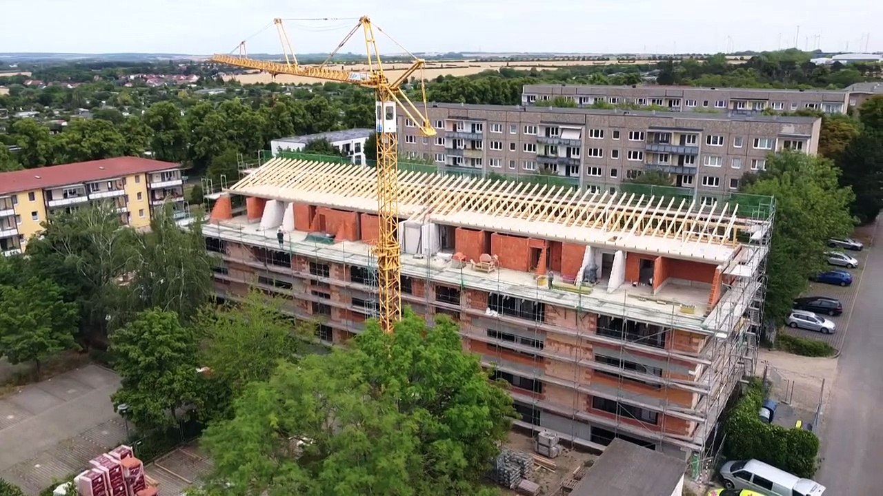 Pauschalmiete mit Energieflat im hochgradig autarken Mehrfamilienhaus