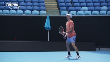 Open d'Australie 2024 - Dominic Thiem, son practice à Melbourne, lui qui a évité les qualifications.