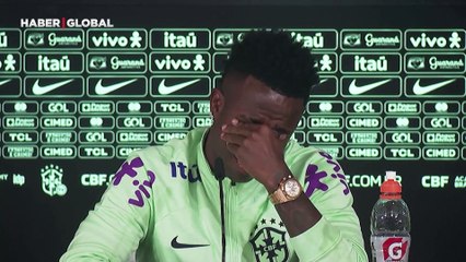 Real Madrid'in yıldız oyuncusu basın toplantısında gözyaşlarına boğuldu: "Her geçen gün oynama arzumu daha fazla kaybediyorum"