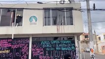 Feministas incendian sede de CODHEM en Ecatepec