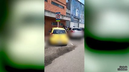 27-04-18 Los cepos en zonas de parqueo autorizados asi funcionan