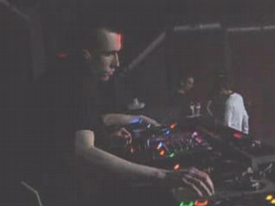 Atomik V @ Delirium (be)