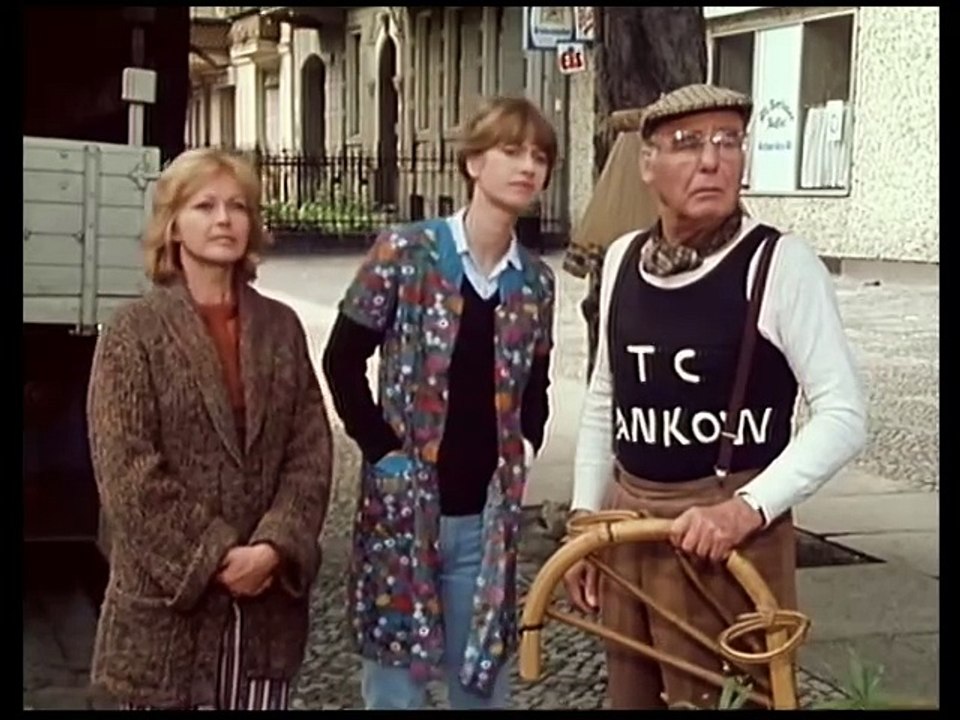 Drei Damen vom Grill - Ganzer Serie - Staffel 2/Folge 3  'Tapetenwechsel' - 1980