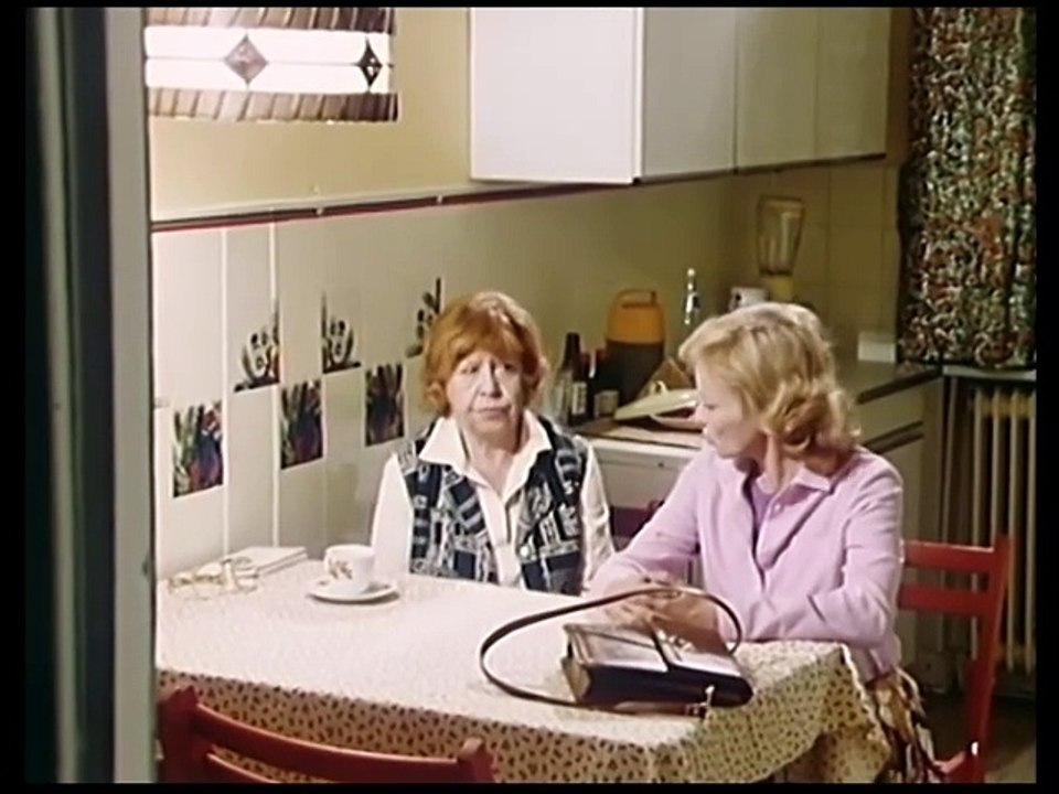 Drei Damen vom Grill - Ganze Serie - Staffel 2/Folge 7 'Das Horoskop' - 1980