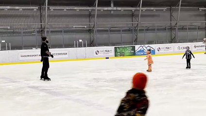 From The very beginning! Figureskating kids 3 years old