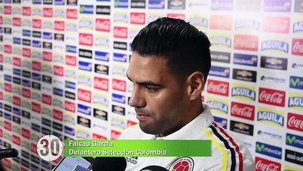 09-10-17 Deben trabajar maas los jugadores de Colombia para Falcao el delantero responde