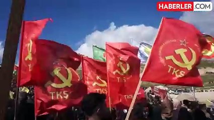 ABD askerleri PKK'yı simgeleyen bez parçalarının açıldığı nevruz etkinliklerine katıldı