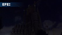 La Sagrada Familia se apaga en Barcelona para sumarse a la Hora del Planeta