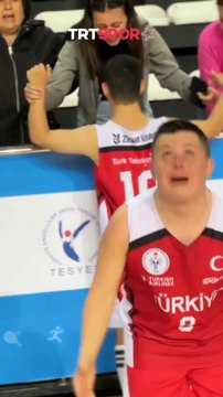 Trisome2024 açılış maçını kazanan Down Sendromlular Milli Basketbol Takınımız gözlerimizi doldurdu!